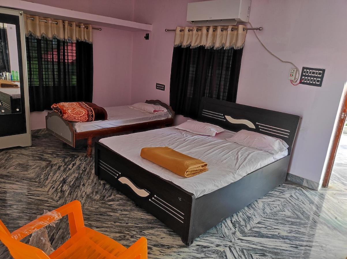 Kevadia Vrundavan Home Stay And Village Resort מראה חיצוני תמונה